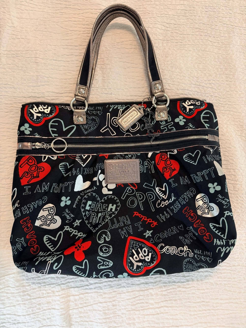Coach Poppy Graffiti Glam Tote “I Am Poppy” Print Charm Shoulder Bag EUC - Picture 4 of 12